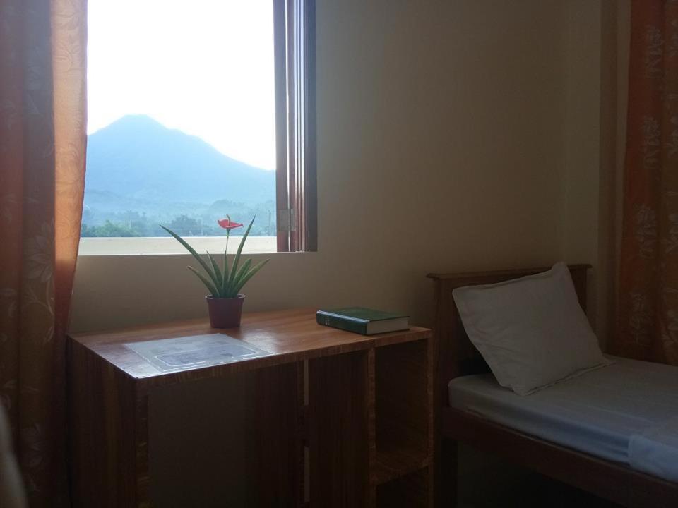 Baletin Hometel Basco Quarto foto